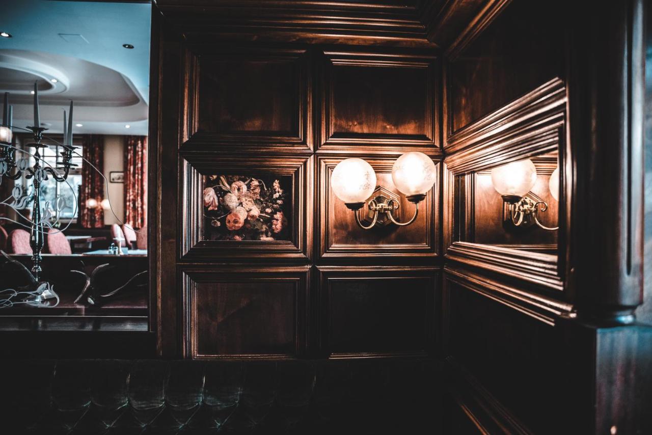 Cella Central Historic Boutique Hotel Zell am See Luaran gambar