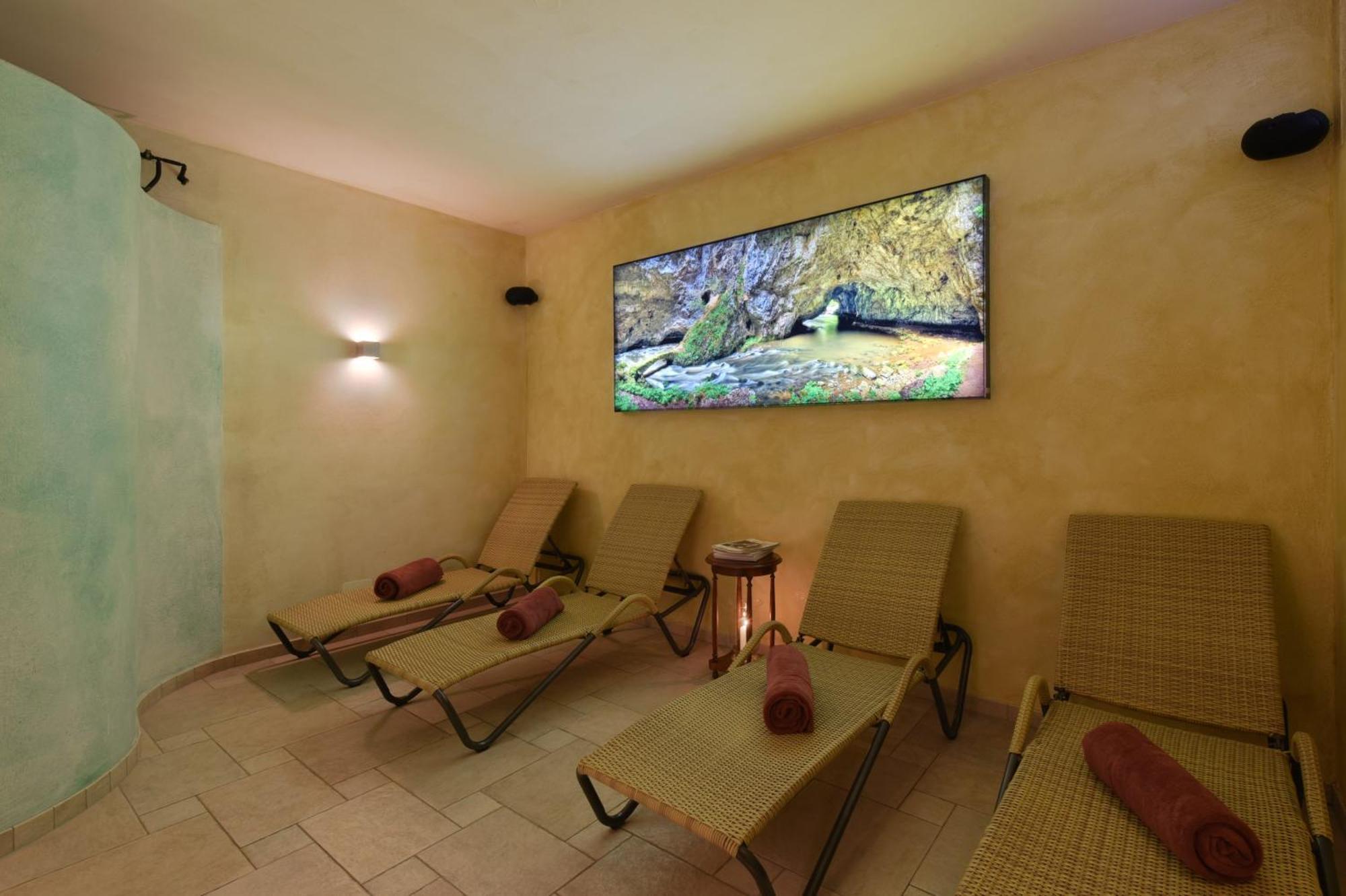 Cella Central Historic Boutique Hotel Zell am See Luaran gambar